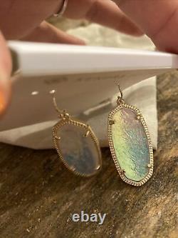 Nwt Kendra Scott Dichroic Foil Gold Elle Boucles D’oreilles- Texas Limited Edition