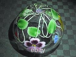 Orient & Flume, Signé Ed Alexander, Crystal Cased Pansy Bouquet Vase Ltd Ed Nib