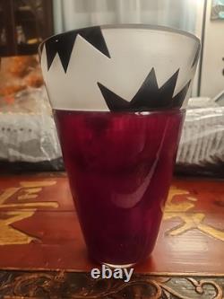 Vase en verre artistique en édition limitée signé